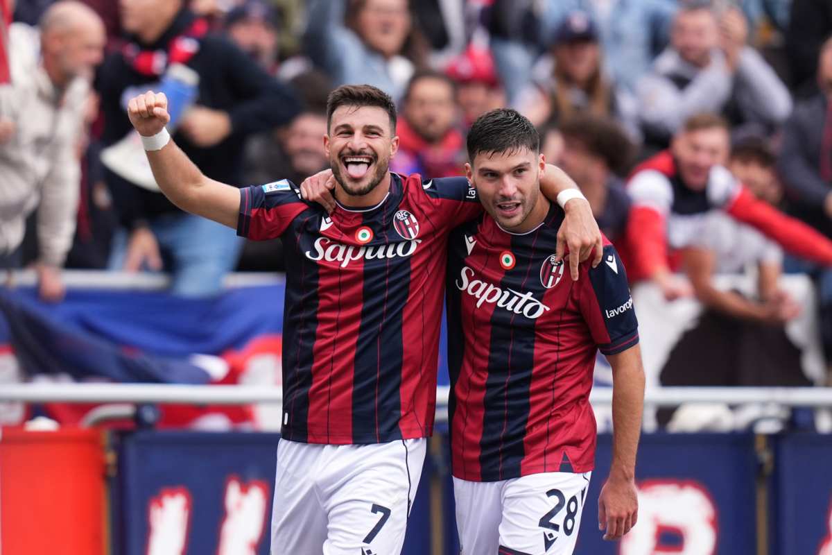 Cambiaghi e Orsolini esultano in Bologna-Pisa