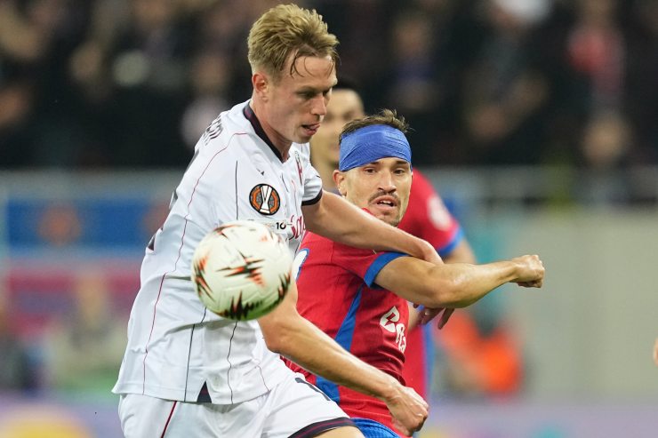Torbjorn Heggem con la maglia del Bologna contro l'FCSB