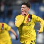 Hickey esulta dopo un gol in maglia Bologna