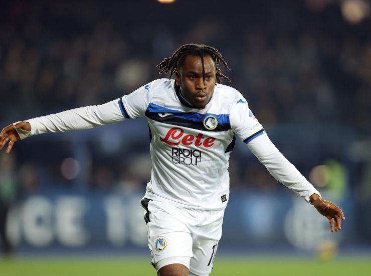 Lookman esulta dopo una rete