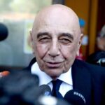 Adriano Galliani parla ai microfoni