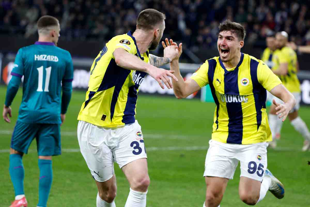 Akcicek esulta con Skriniar