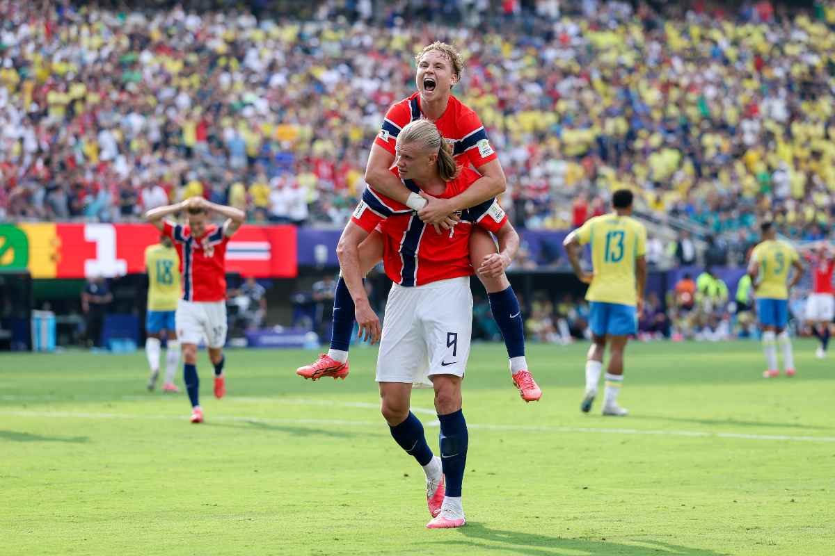 Dall’interessamento del Bologna al doppio assist per Haaland contro il Brasile: l’ascesa di Andreas Schjelderup