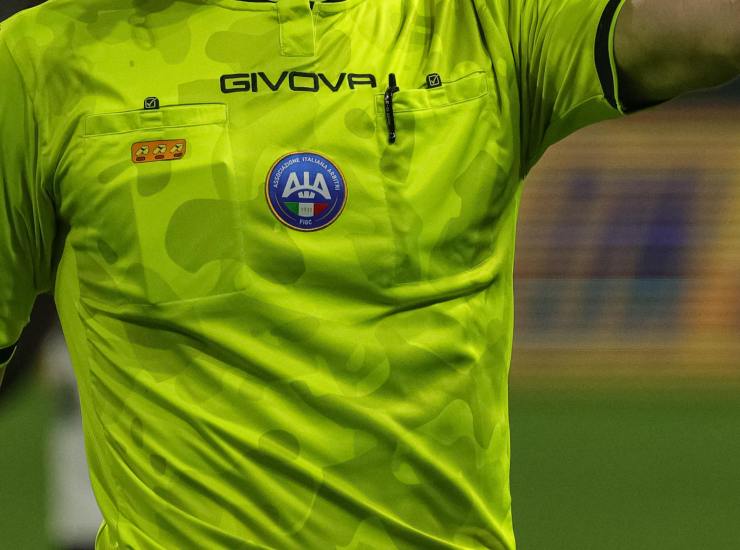 La casacca di un arbitro