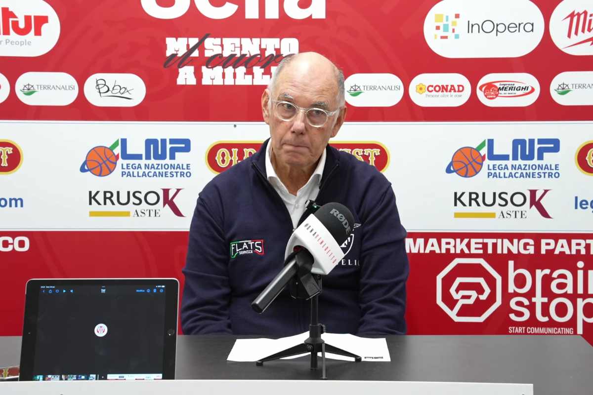 Attilio Caja in conferenza stampa