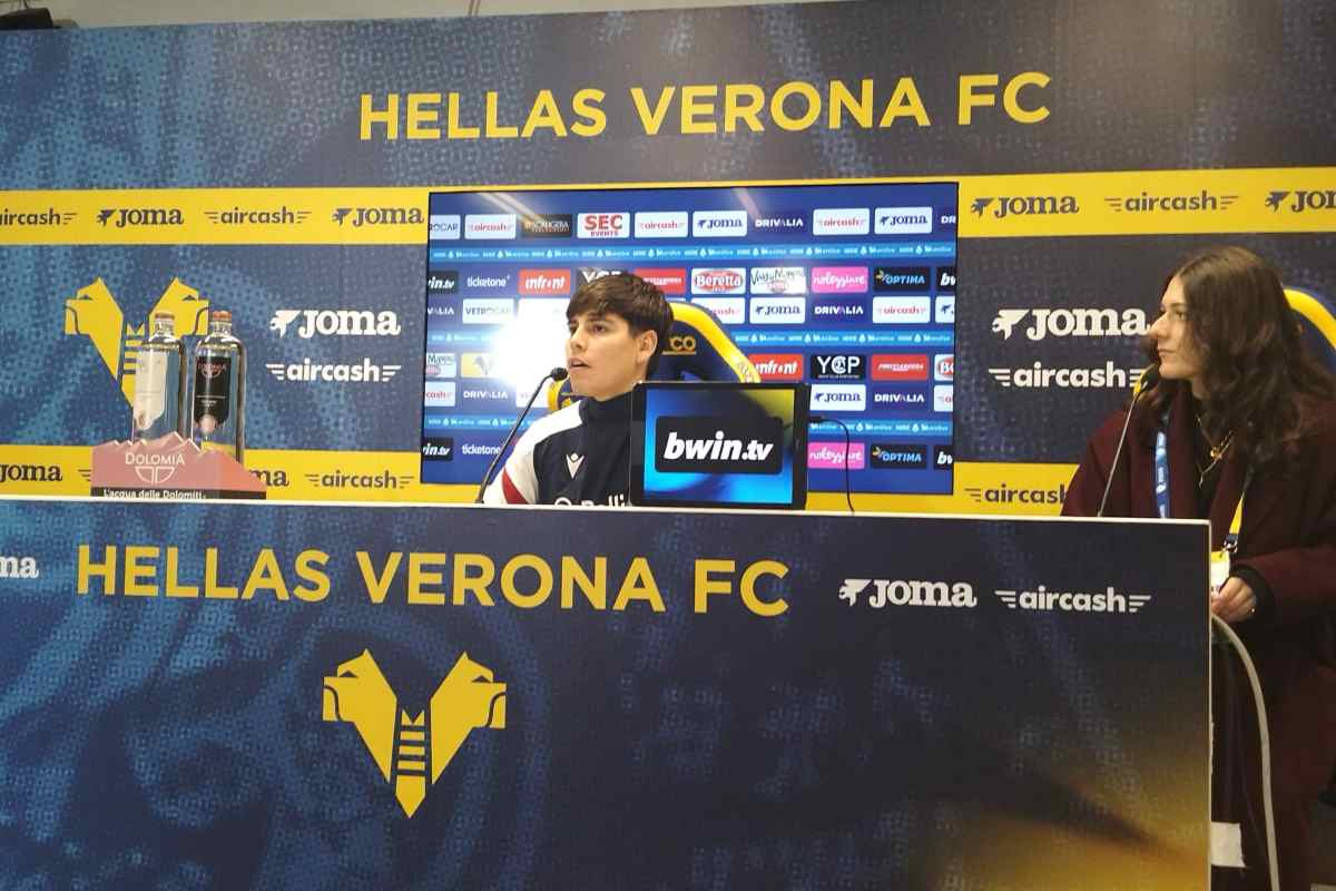 Dominguez in conferenza