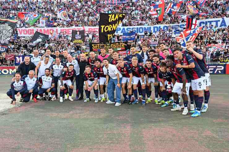 I calciatori del Bologna a fine gara