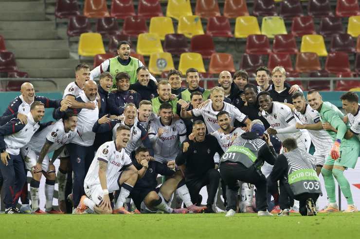 Bologna esulta dopo la vittoria contro il Bucarest