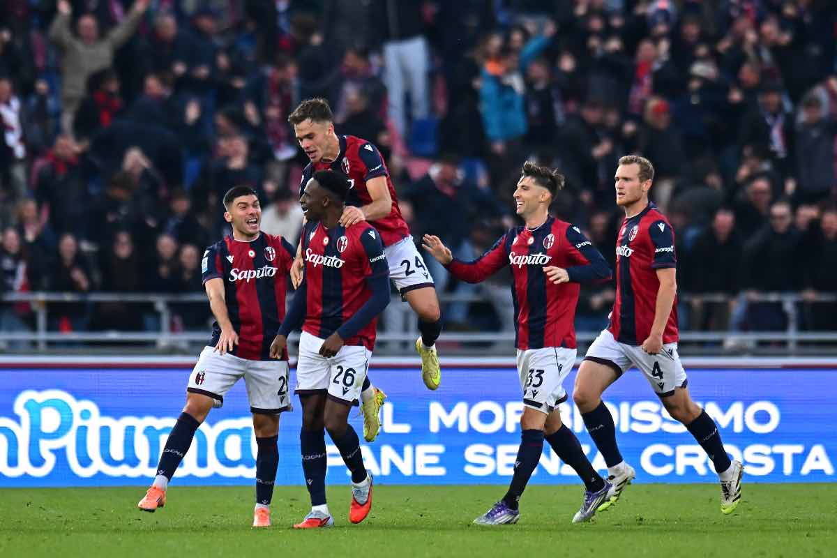 Napoli, un girone dopo: la stagione stravolta del Bologna