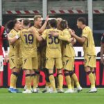 Il Bologna esulta dopo il gol