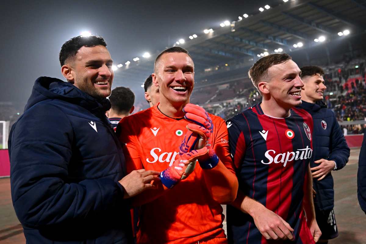 Nadir Zortea, Lukasz Skorupski, and Lewis Ferguson of Bologna celebrate victory in the UEFA Europa League 2025/26 Knockout Play-off Second Leg match between Bologna FC 1909 and SK Brann at Stadio Renato Dall'Ara on February 26, 2026 in Bologna, Italy.