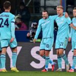 Il Bologna esulta dopo il gol