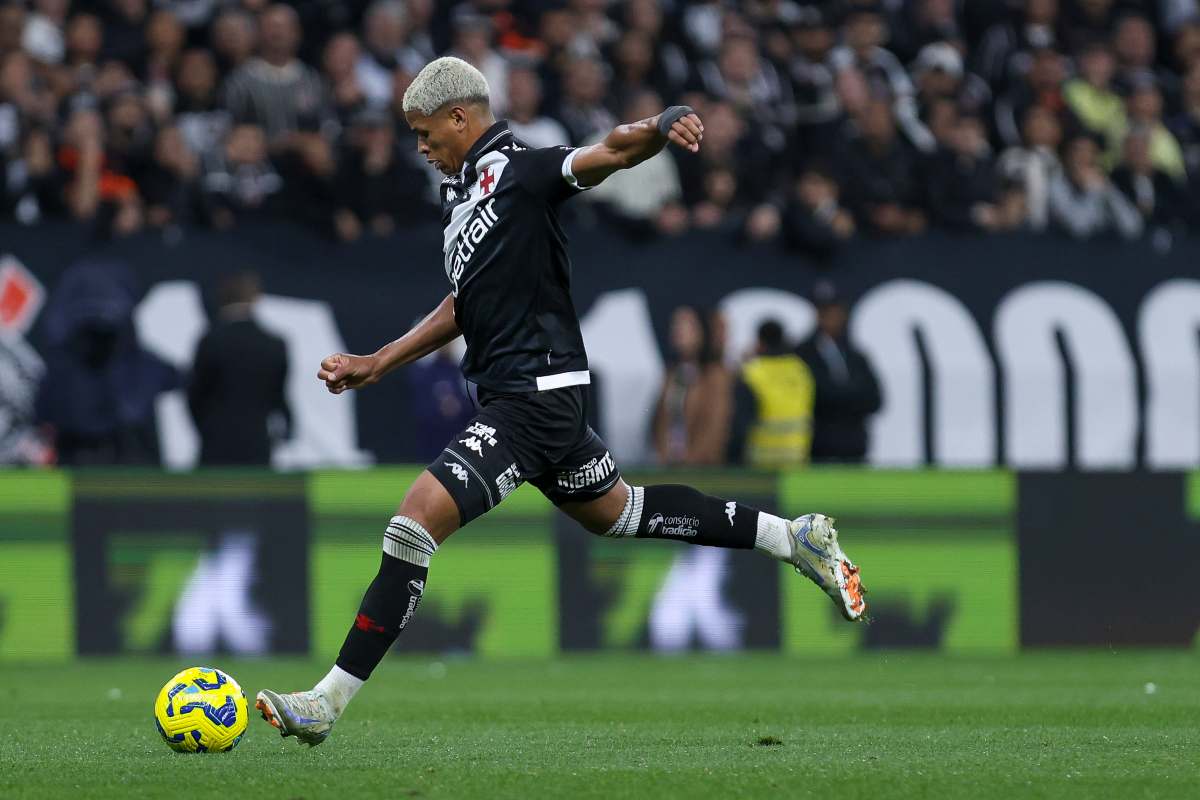 Cauan Barros in azione