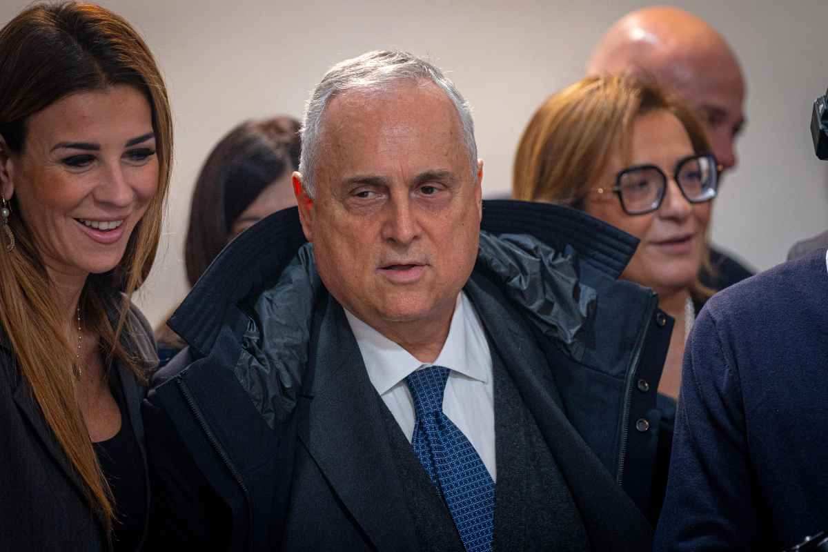 Claudio Lotito in primo piano