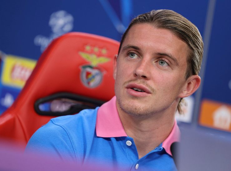 Gallagher in conferenza stampa