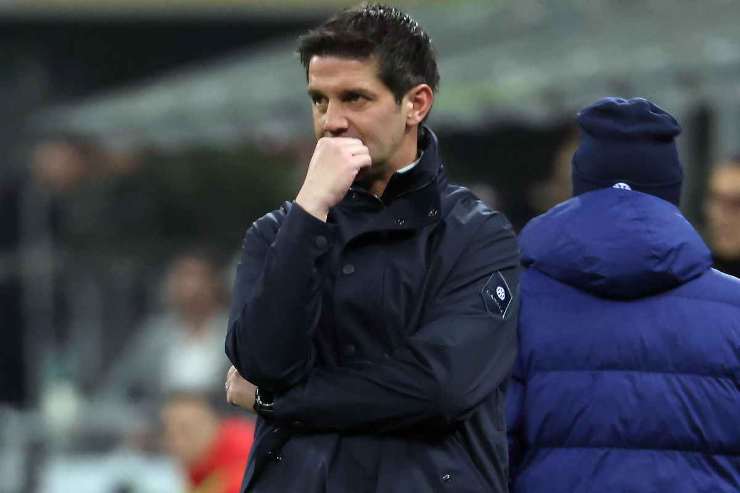 Cristian Chivu pensieroso