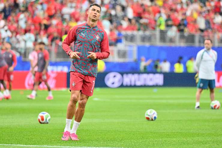 Cristiano Ronaldo durante un allenamento pregara
