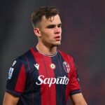 BOLOGNA, ITALY - DECEMBER 28: Thijs Dallinga of Bologna FC during the Serie A match between Bologna FC 1909 and US Sassuolo Calcio at Renato Dall'Ara Stadium on December 28, 2025 in Bologna, Italy.