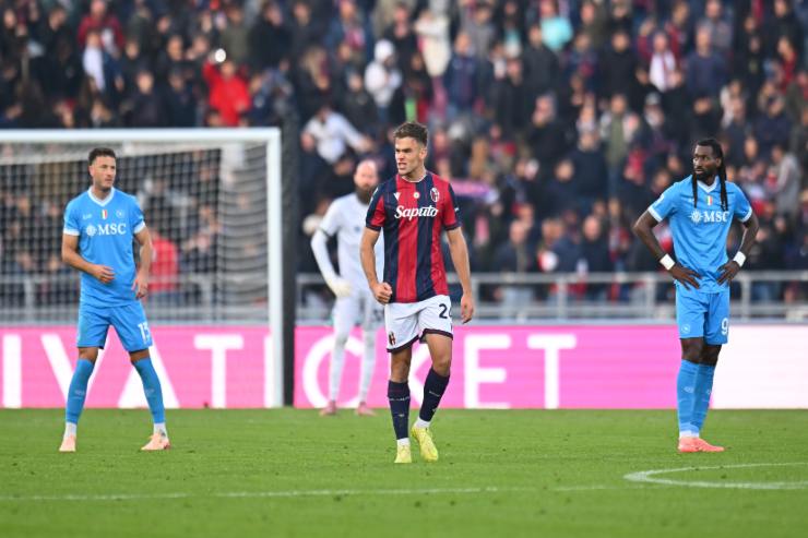 Thijs Dallinga of Bologna FC 1909 celebrates scoring his team's second goal during the Serie A match between Bologna FC 1909 and SSC Napoli at Renato Dall'Ara Stadium on November 09, 2025 in Bologna, Italy.
