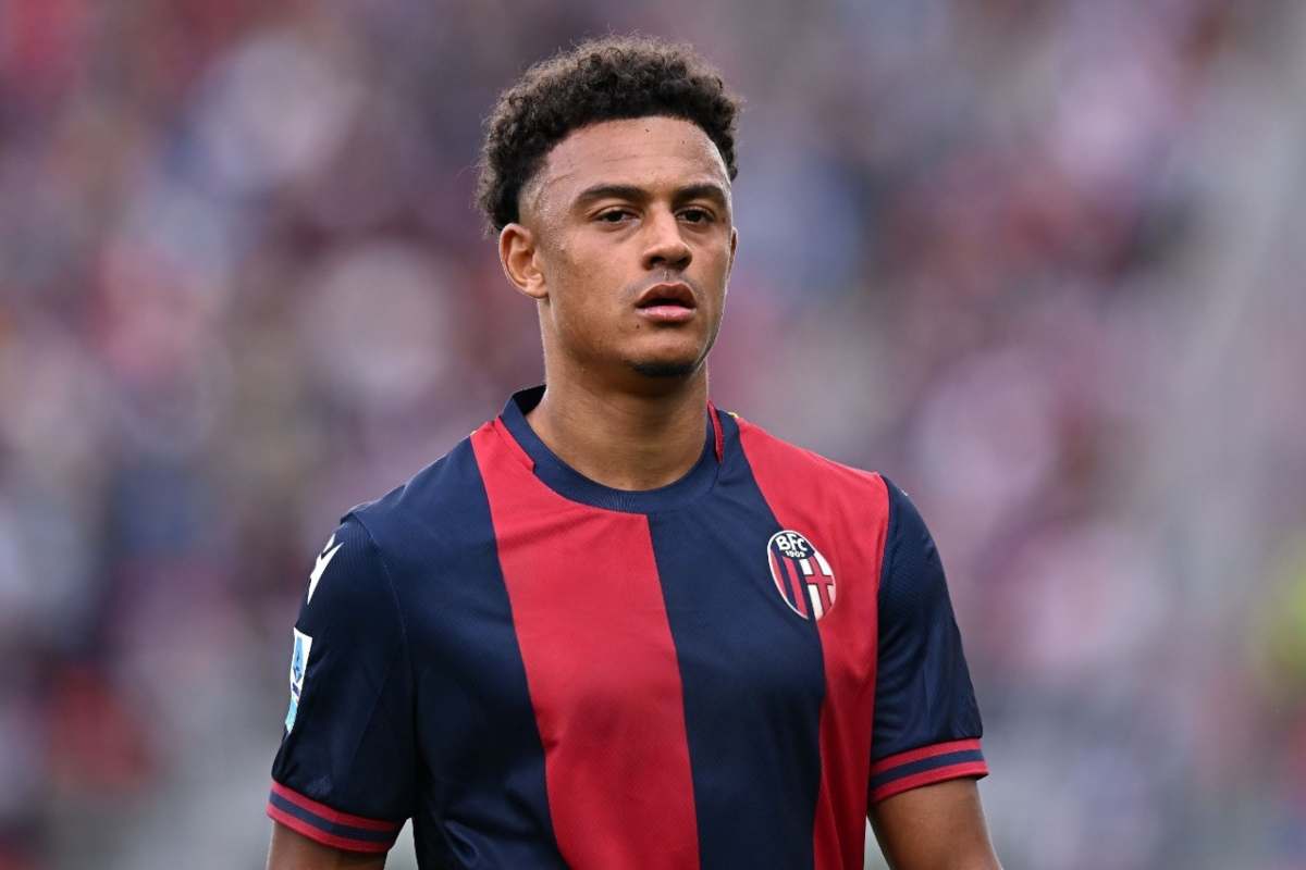 Ndoye con la maglia del Bologna