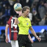 Daniele Chiffi tiene il pallone in mano