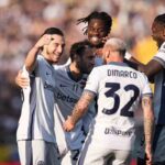 Darmian esulta con i compagni