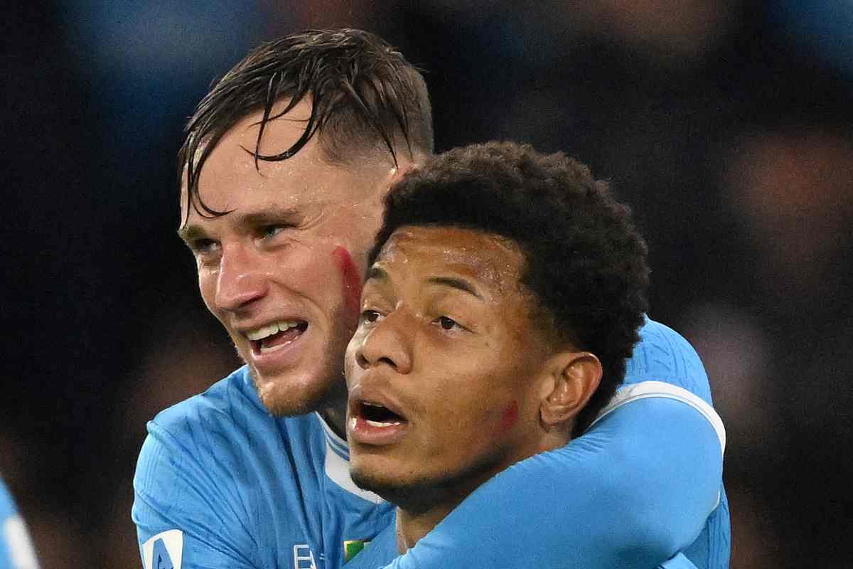 David Neres e Sam Beukema