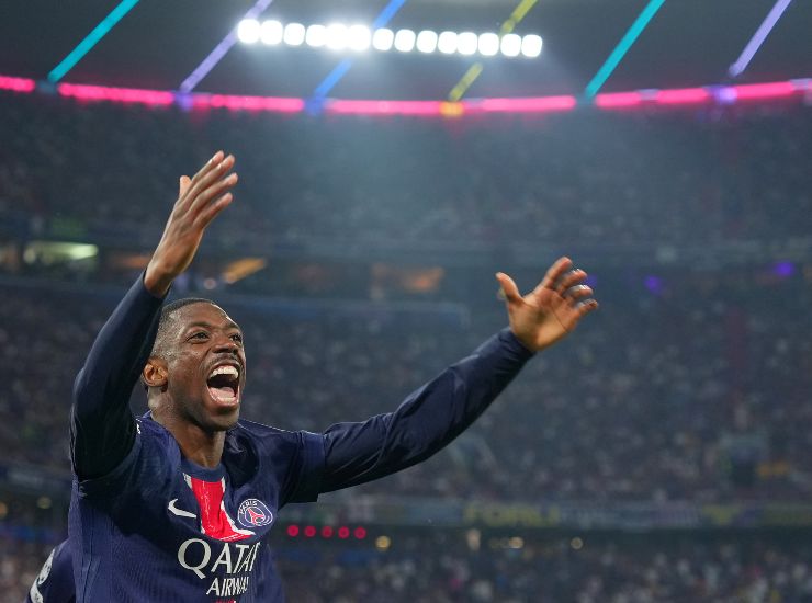 Dembele esulta dopo una rete