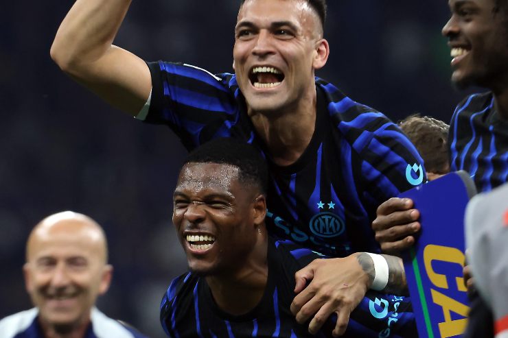 Dumfries festeggia con Lautaro