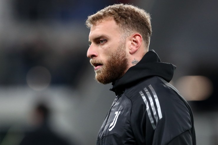 BERGAMO, ITALY - FEBRUARY 05: Michele Di Gregorio of Juventus looks on during the Coppa Italia match between Atalanta BC and Juventus FC at New Balance Arena on February 05, 2026 in Bergamo, Italy.