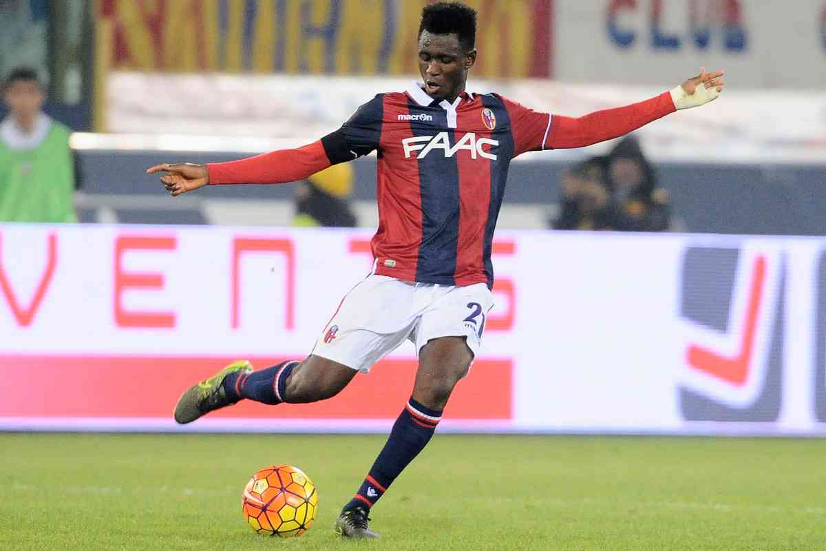 jene-stephaniuk-lkmGeyLItrw-unsplash-ls Diawara con la maglia del Bologna