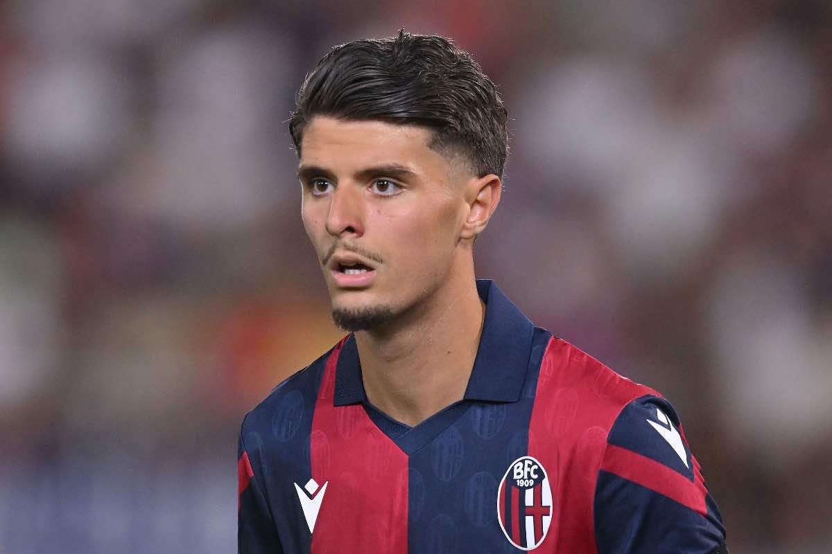 El Azzouzi durante Bologna-Milan (2023)