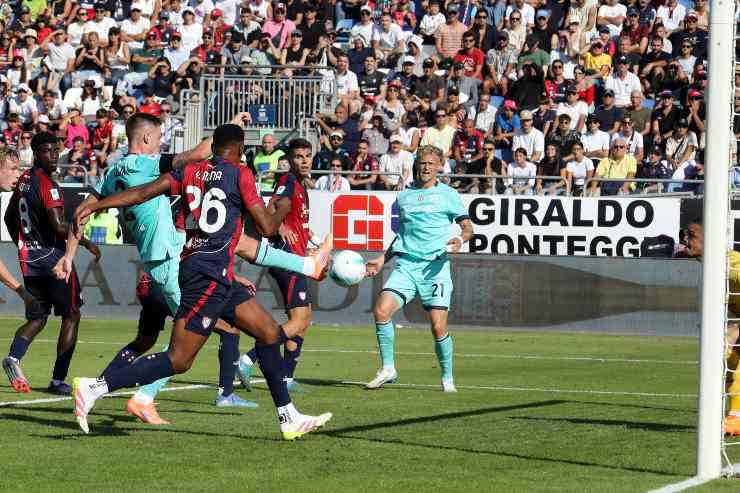 Holm in azione da gol