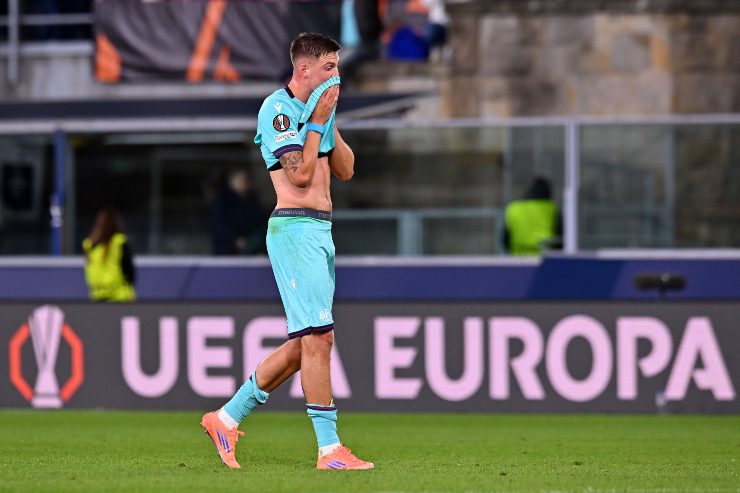 Emil Holm in primo piano