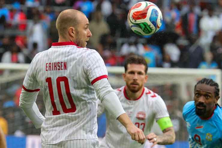 Eriksen durante una gara della Danimarca