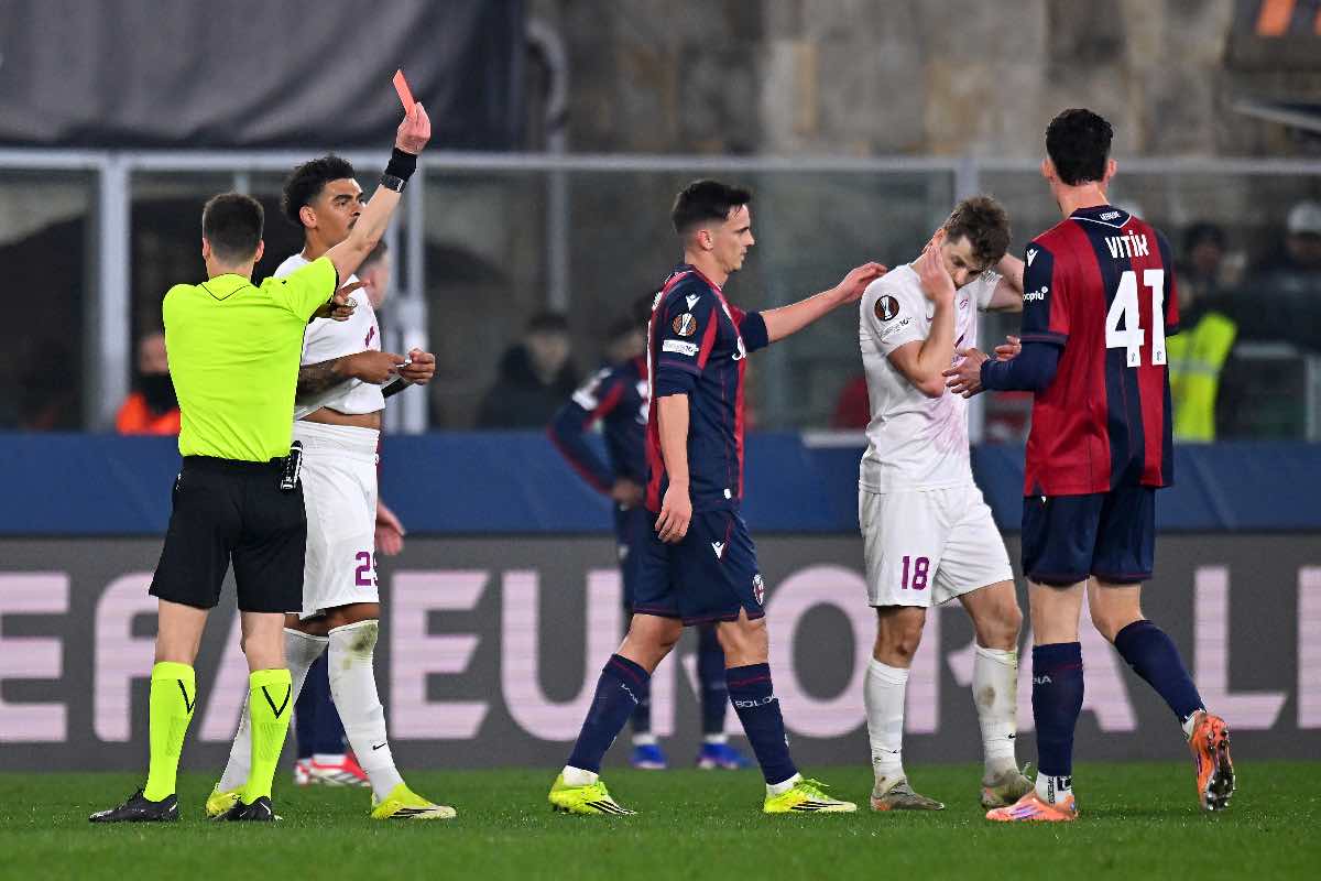 Bologna-Brann, la moviola: il verdetto sul rosso a Sorensen
