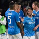 Il Napoli esulta dopo un gol