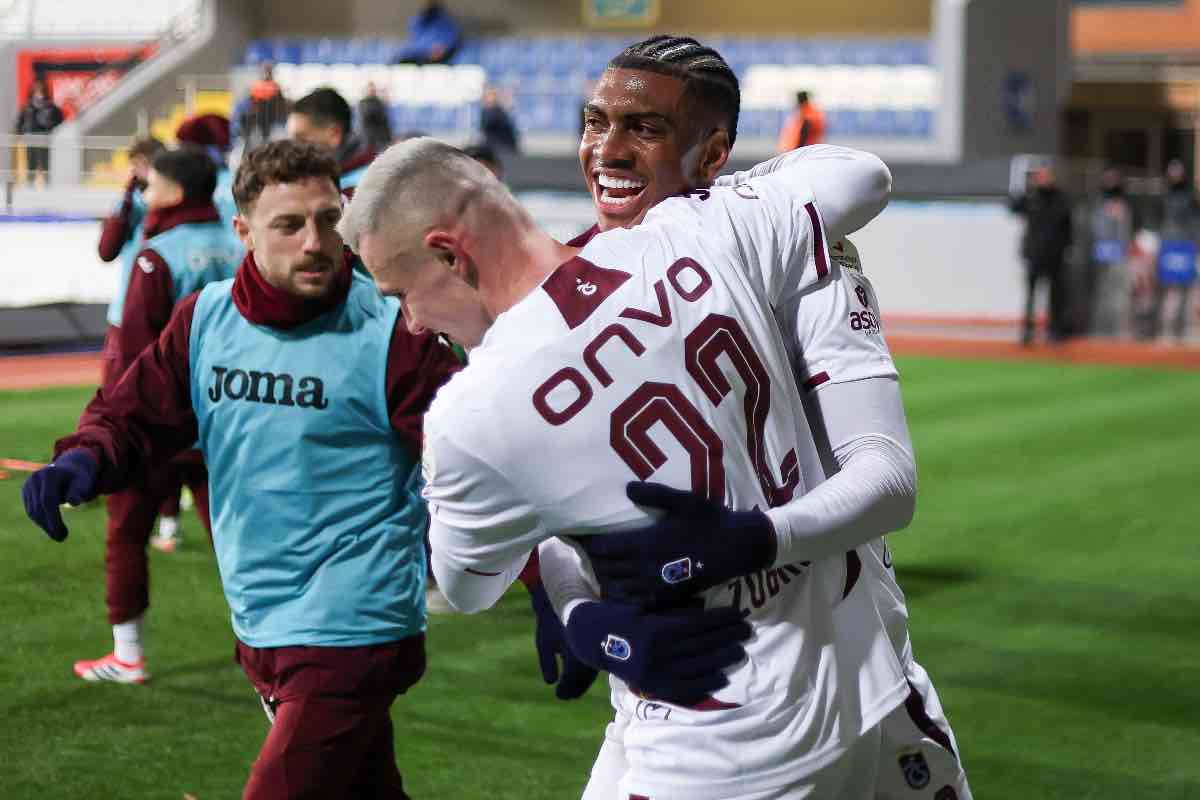 Felipe Augusto esulta dopo il gol in Eyupspor-Trabzonspor