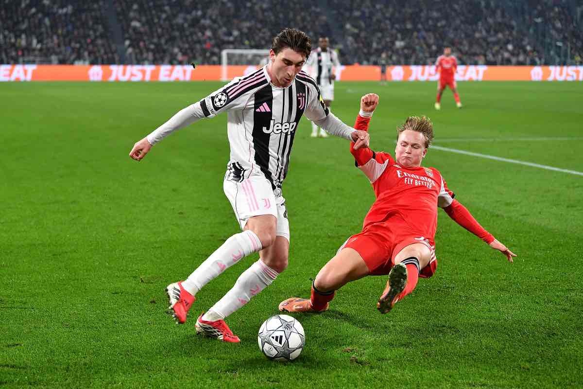 Fabio Miretti in azione durante Juventus-Benfica