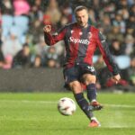 Federico Bernardeschi in azione contro il Celta Vigo