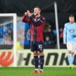 Bernardeschi esulta dopo il gol