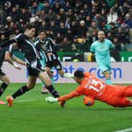 Federico Ravaglia in parata