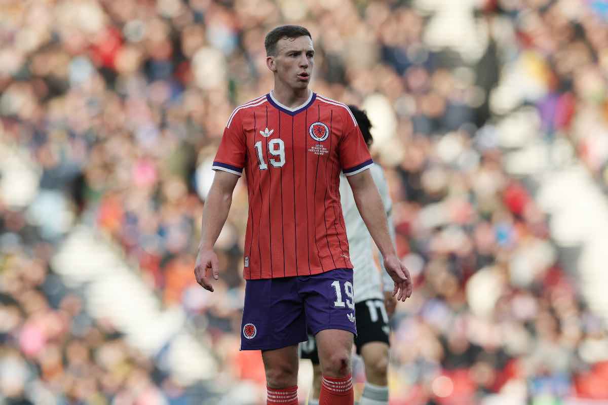 Lewis Ferguson durante Scozia-Giappone