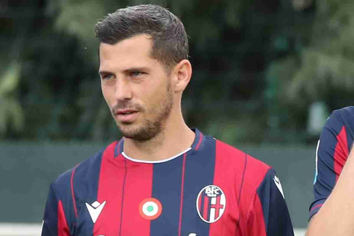 Freuler con la maglia del Bologna