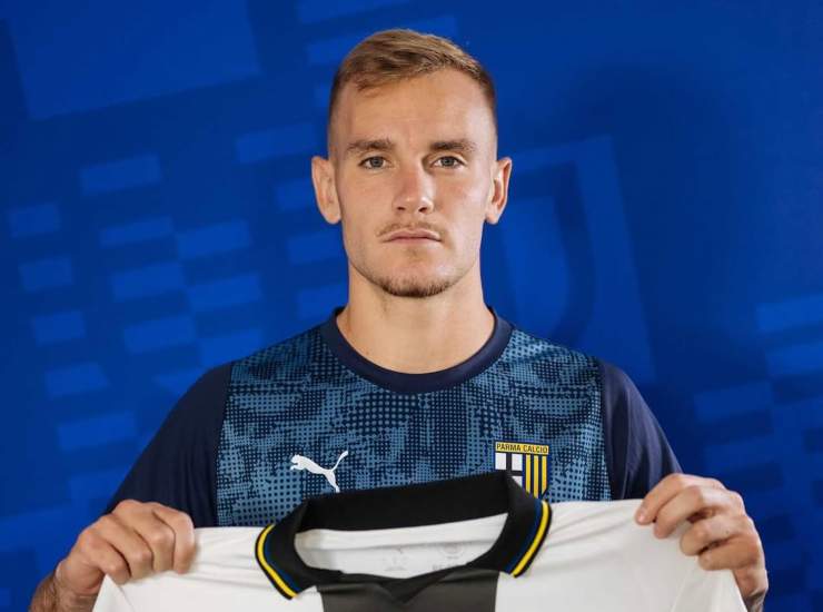 Frigan con la maglia del Parma