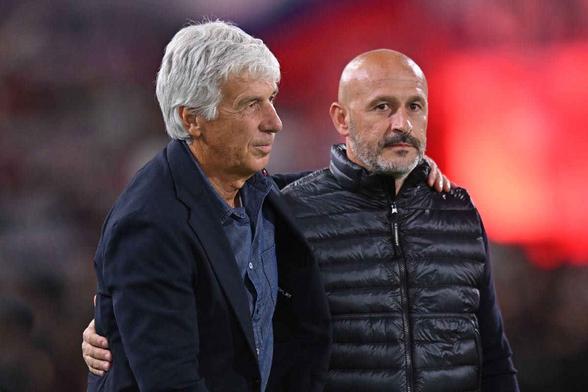 Gian Piero Gasperini e Vincenzo Italiano durante Bologna-Atalanta nel 2024