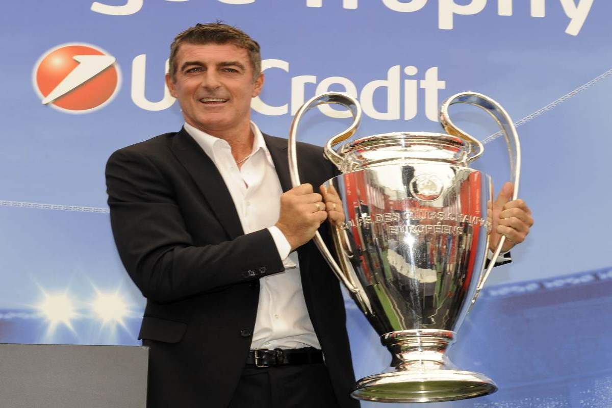 Gianluca Pagliuca poses with the trophy during the UEFA Champions League Trophy Tour 2012/13 on September 28, 2012 in Bologna, Italy