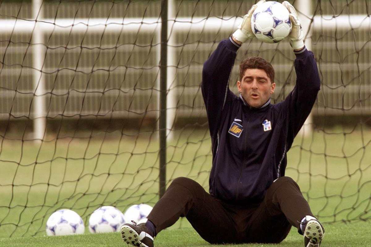 Gianluca Pagliuca con la maglia della Nazionale