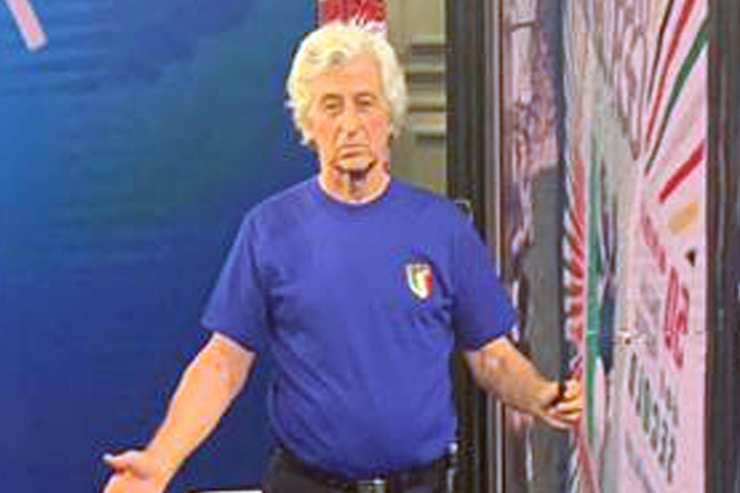 Gianni Rivera con la divisa dell'Italia