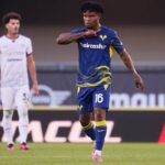 Gift Orban esulta dopo il gol